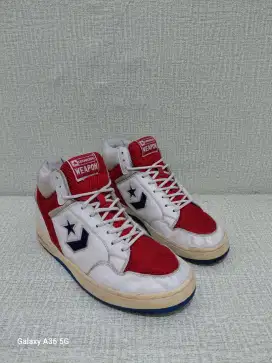 Converse weapon high red white
size 42 insole 26.5 cm
