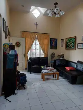 Dijual  Rumah 1 Lantai Bagus Di Regensi Melati Mas