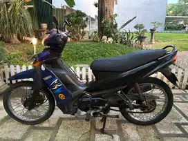 Vega Zr 2009 low KM