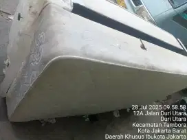 Kasur anak susun