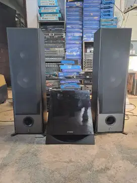 1 set karoke yamaha lengkap lcd dan hdd procesor