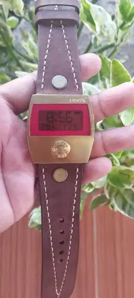 Jam Levi's 611010 original 2nd