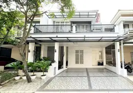 Rumah Cantik Terawat Siap Huni Di Graha Raya  3672
