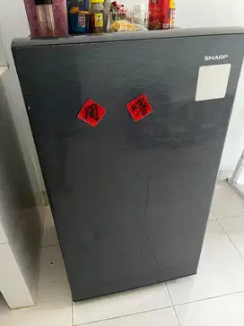 Kulkas sharp 1 pintu