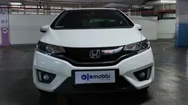TDP Rendah Honda Jazz 1.5 RS Bensin-MT 2017 Abu-Abu CVBLD