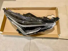 Headlamp Lampu Yaris Cross