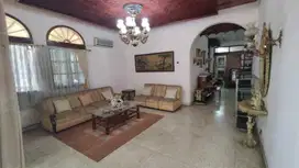 Dijual Rumah hook Pengadegan Jaksel cocok untuk kost