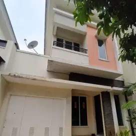 Rumah furnised di Cluster Chrysocolla, pondok hijau golf