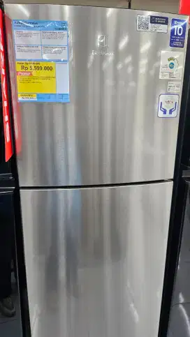 Kulkas elektrolux ETB2802J