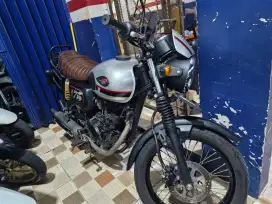 WOW UNIT CAKEP GUYS⁉️KAWASAKI W175  CAFE TH 2020