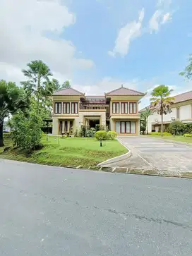 Di Jual Rumah Mewah Villa Panbil Hook