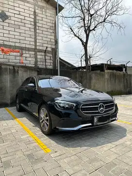 JUAL CEPAT BU MERCEDES-BENZ E200 AVANTGARDE 2022