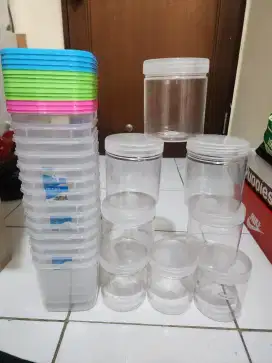Toples bulat dan toples kotak
