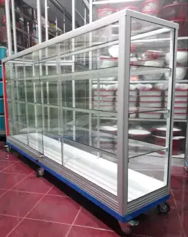 Etalase Pakai Roda Panjang 2M Kaca Full 5MM