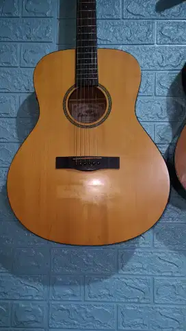 Gitar Anderson original Akustik elektrik Age 20 Nam jual murah