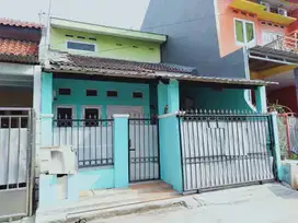 Dikontrakin Rumah Setrategis di Perum Telaga mas bekasi (L1023)