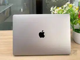 MacBook Air M1 2020 13inc 8/512GB