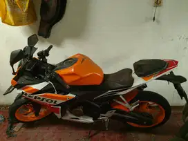 Honda CBR 150R tahun 2017
