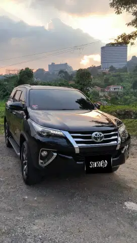 Jual Fortuner Vrz 2019
