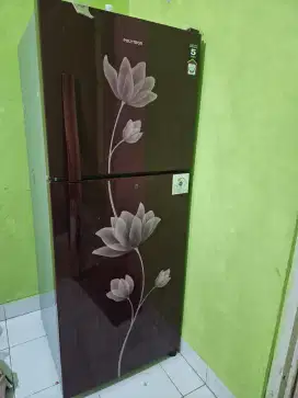 Kulkas Polytron 2 pintu