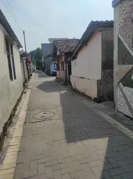 Tanah Bonus Bangunan Lokasi Strategis di Condong Catur Depok Sleman