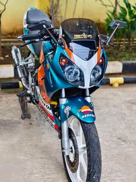CBR 150R 2008 Cbu