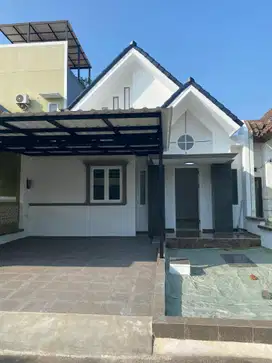 Jual rumah Rapi langsung masuk Sutera Elok Alam Sutera