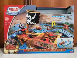 Mainan Thomas & Friends Motorized Railway (Thomas Shipwreck Adventure)
