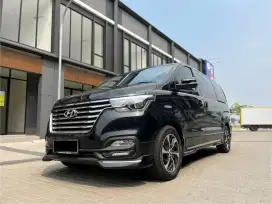 [ TERAWAT ] HYUNDAI H1 ROYALE 2.5 DIESEL AT MATIC 2020 HITAM