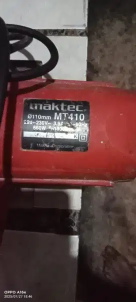 Mesin potong keramik