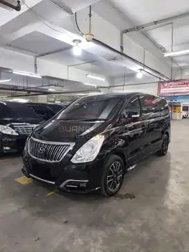(KM 73rb) Hyundai H1 2.4 Bensin Royale A/T Matic 2017