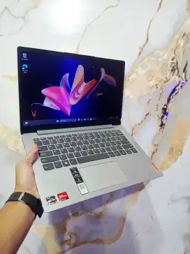 LENOVO IDEAPAD SLIM 1i RYZEN 3-7320U RAM 8GB SSD 512GB