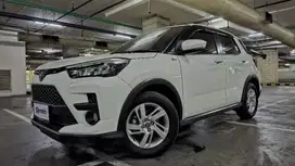 Low Angsuran Toyota Raize 1.0 GR Sport TSS Two Tone Bensin-AT 2022 ZKU