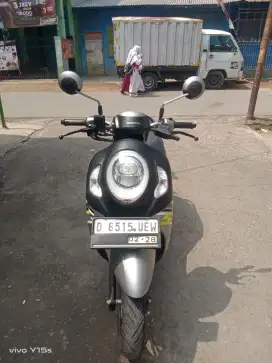 DIJUAL HONDA SCOOPY THN 2023 WARNA HITAM SILVER
