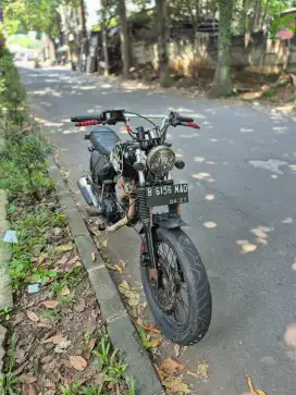 Honda Megapro tahun 2004 custom Japstyle surat lengkap