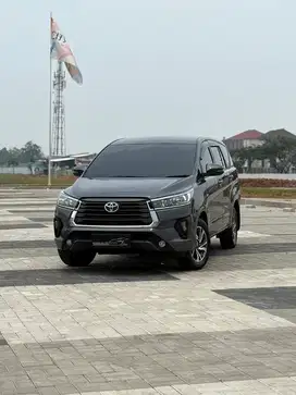 Kijang innova G bensin 2022 km 21 rb AT