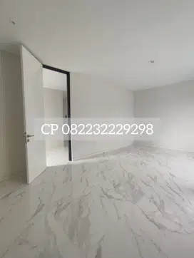 DIJUAL RUMAH MEWAH 2 LANTAI PERUM ARGOPURO JEMBER