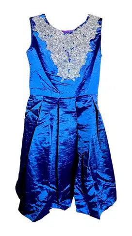 Dress/baju pesta