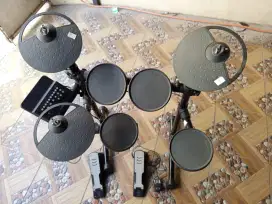 Drum elektrik Yamaha DTX400