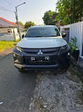Mtisubisi triton hdx double cabin 2021