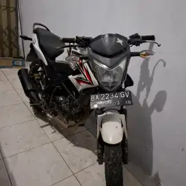Cb 150R  2013 Pajak on