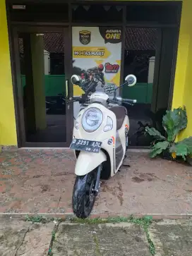 NEW SCOOPY SPORTY 2021