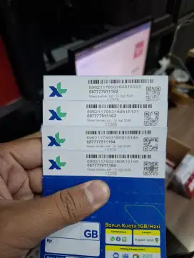 Nomor cantik XL kwartet triple