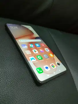 Redmi Note 13 5G 8/256 batangan halall