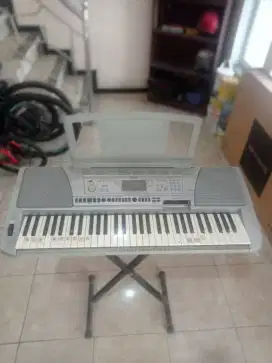 Di jual organ/keyboard yamaha