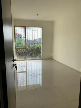 dijual rumah citra 7