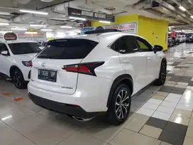 Lexus NX200t 2015 Bensin