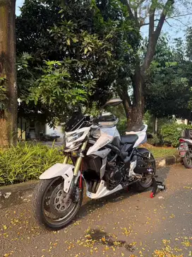 SUZUKI GSR 750 2014 ISTIMEWA