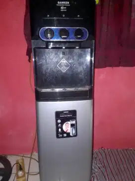 Dispenser sanken