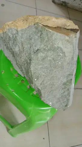 Batu giok, cincin n patung